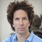 Amit Geron