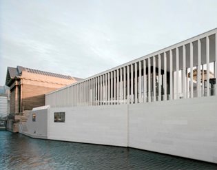 David Chipperfield Architects completes James Simon Galerie